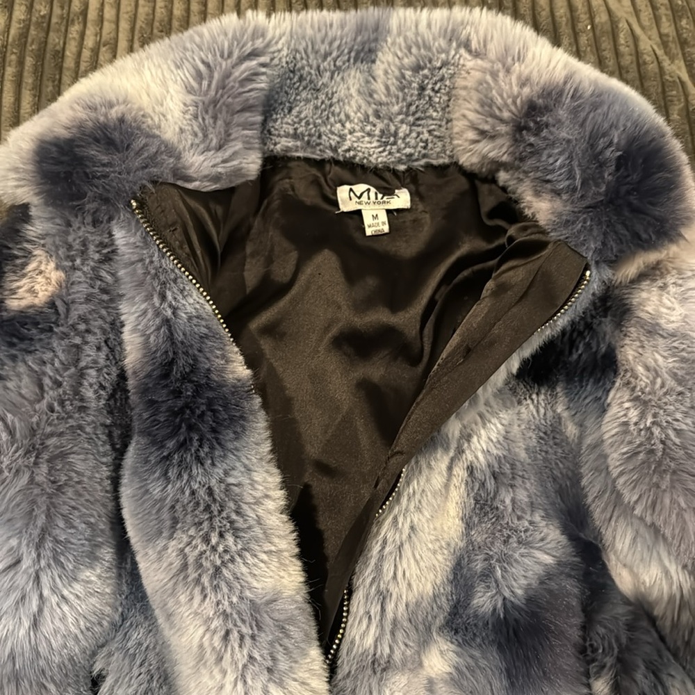 Jacket - Picture 3 of 5